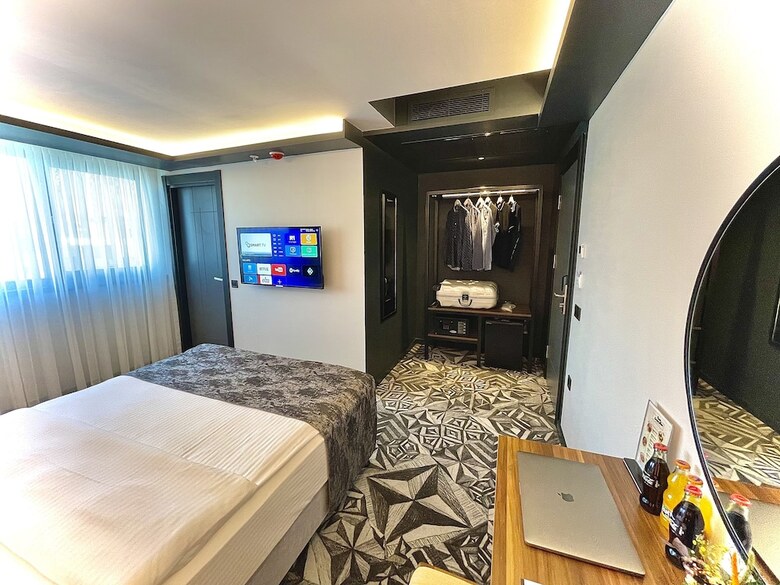 Hotel Weingart Istanbul
