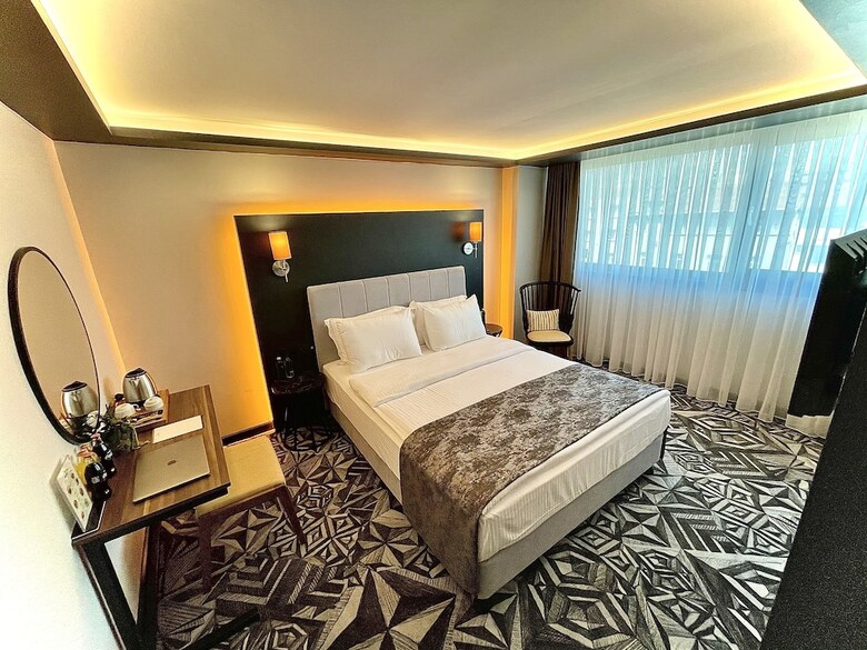Hotel Weingart Istanbul