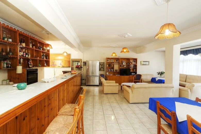 Room-one Bedroom Apartment In Paphos