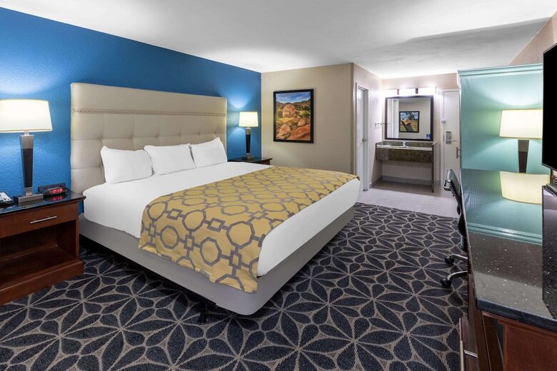 Hotel Baymont By Wyndham Mcallen/pharr