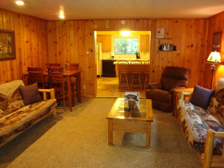 Hotel Yellowstone Wildlife Cabins