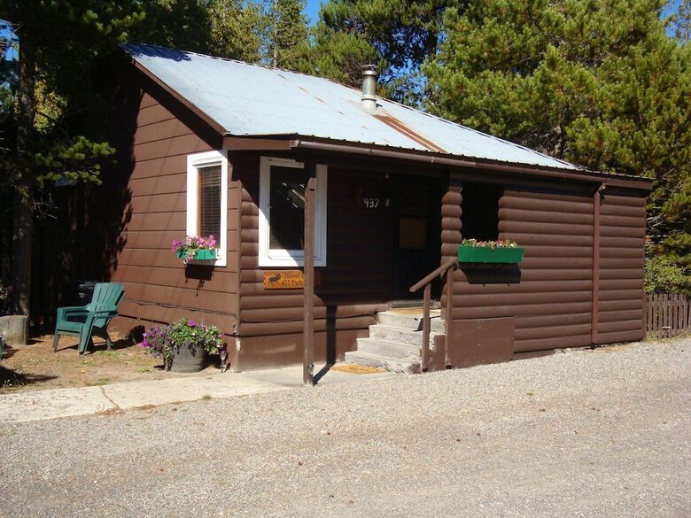 Hotel Yellowstone Wildlife Cabins