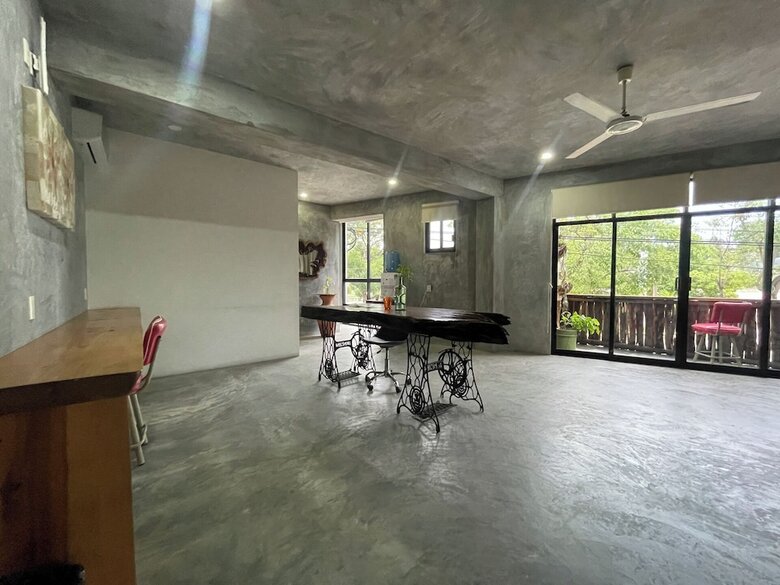 Madre Tierra Hotel & Coworking & Hostal