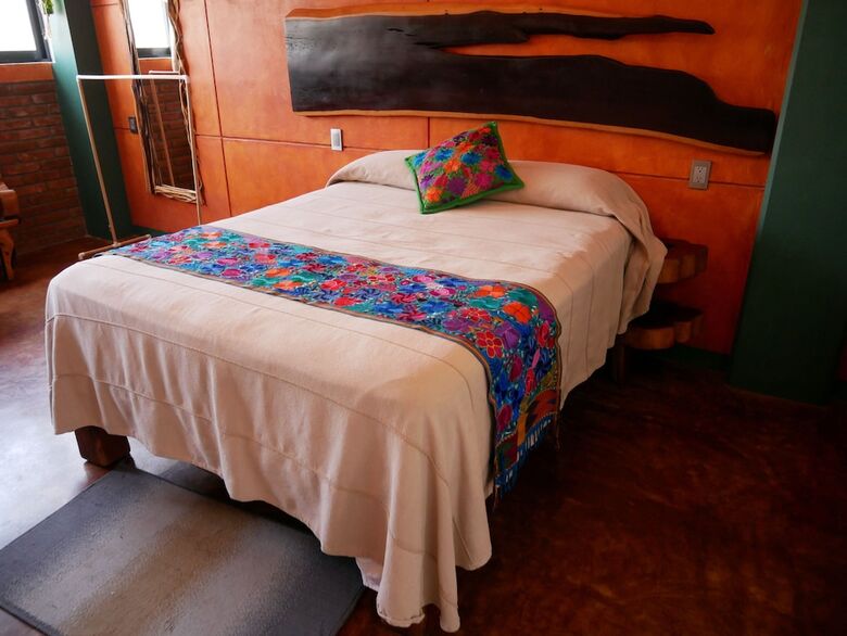 Madre Tierra Hotel & Coworking & Hostal