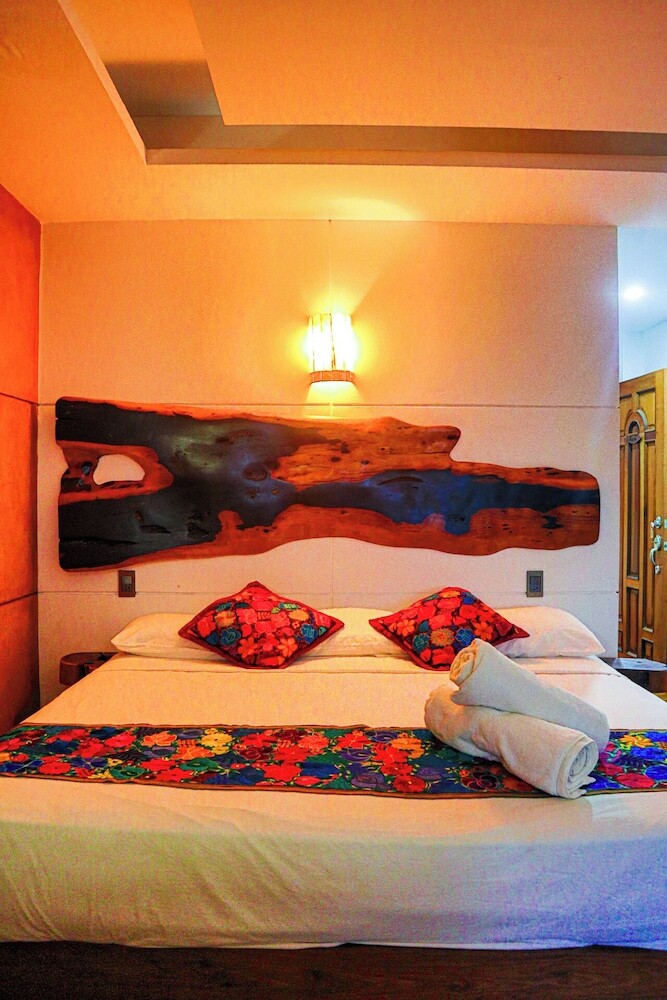 Madre Tierra Hotel & Coworking & Hostal