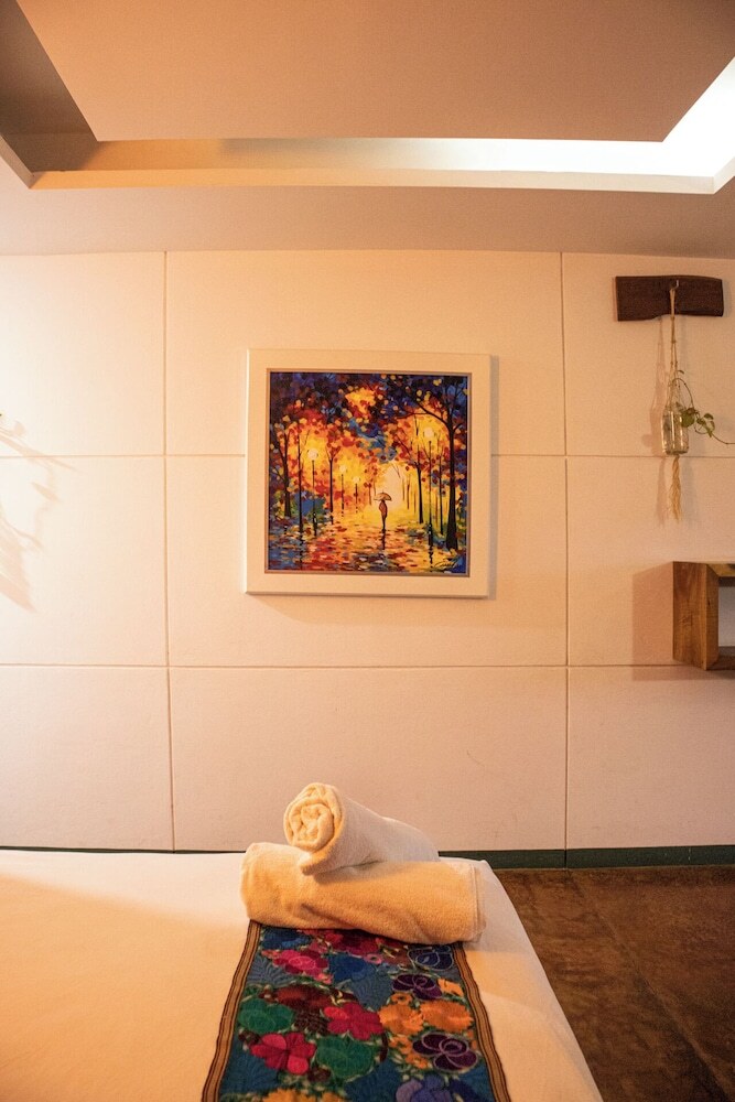 Madre Tierra Hotel & Coworking & Hostal