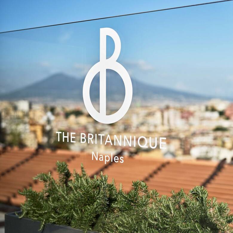 Hotel De Bonart Naples, Curio Collection By Hilton