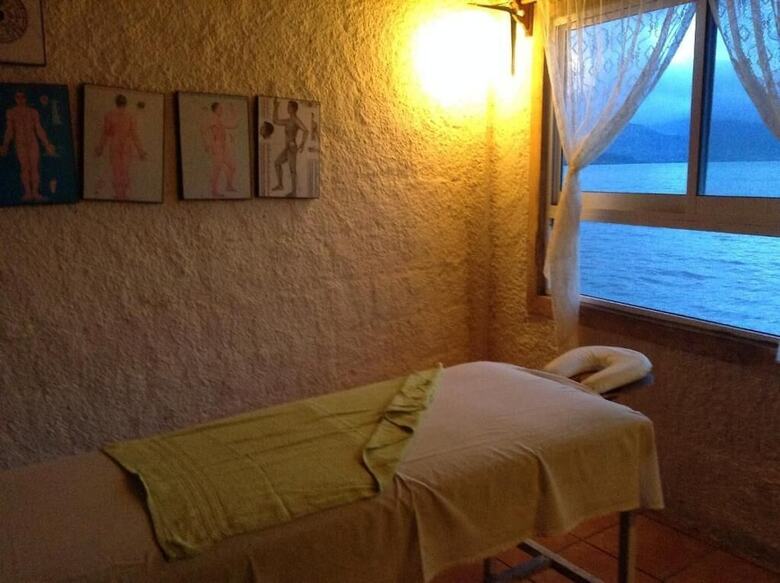 Hotel La Caba�a Del Lago