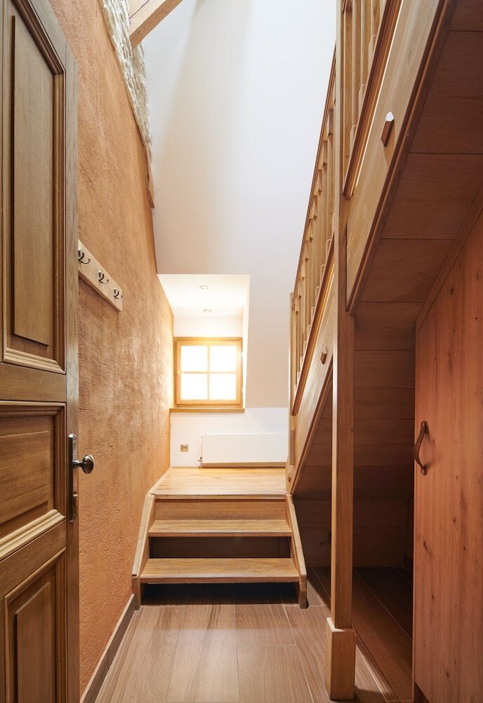 Mordecai Twelve Apartments By Adrez Living