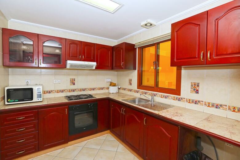 Aparthotel Oyo 117 Al Jabriya Suites