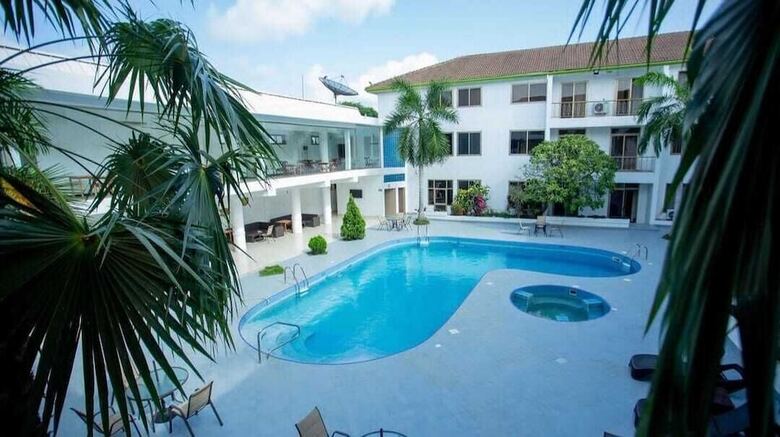 Aparthotel Peach View Hotel And Apartments.