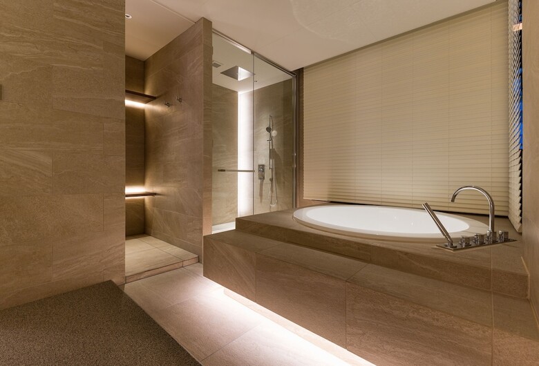 The Skm Tokyo Hotel&dining