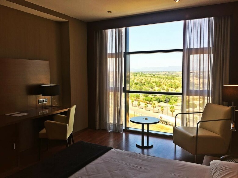 Azz Valencia Congress Hotel & Spa