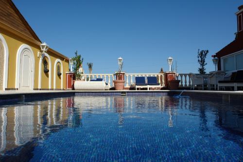 Hotel Masia De Lacy