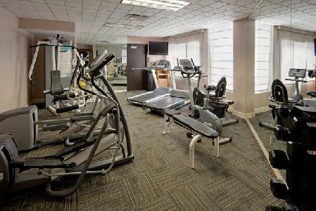 Hotel Crowne Plaza Montreal Airport