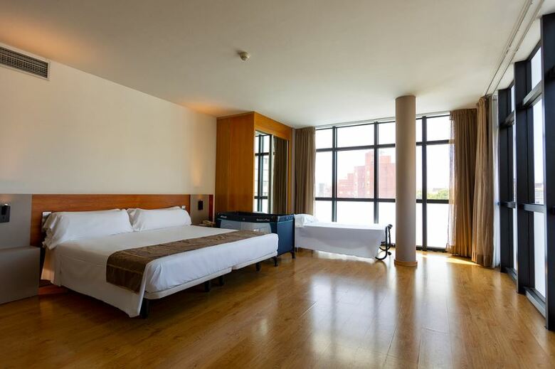 Hotel V�rtice Indalo Almer�a