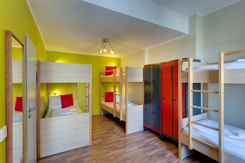 Meininger Hotel K�ln City Center