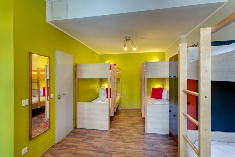 Meininger Hotel K�ln City Center