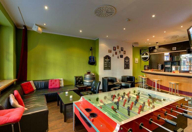 Meininger Hotel K�ln City Center