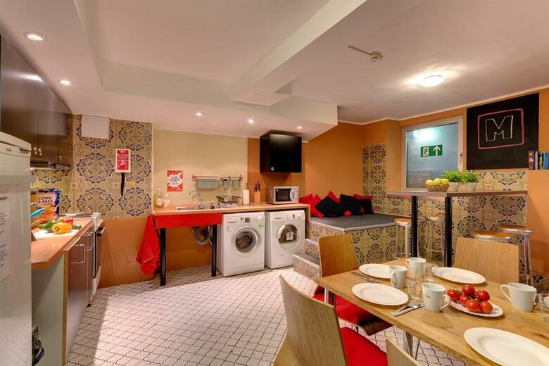 Meininger Hotel K�ln City Center