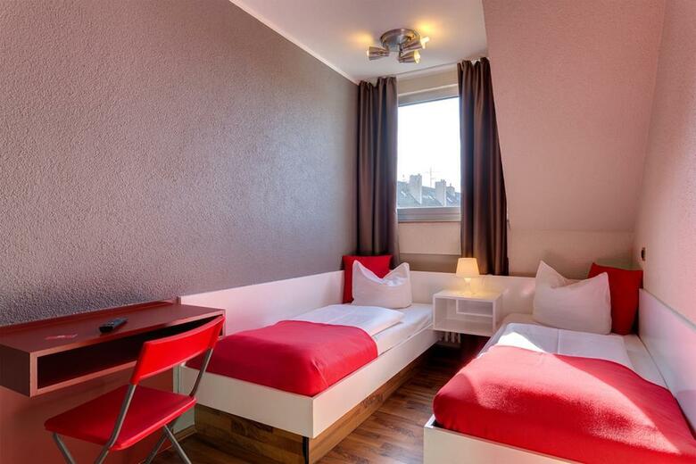 Meininger Hotel K�ln City Center