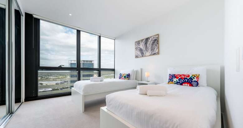 Melbourne Private Apartments - Collins Street Waterfront, Docklands