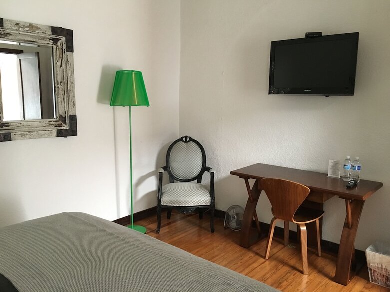Bed & Breakfast Distrito Condesa Rooms And Studios