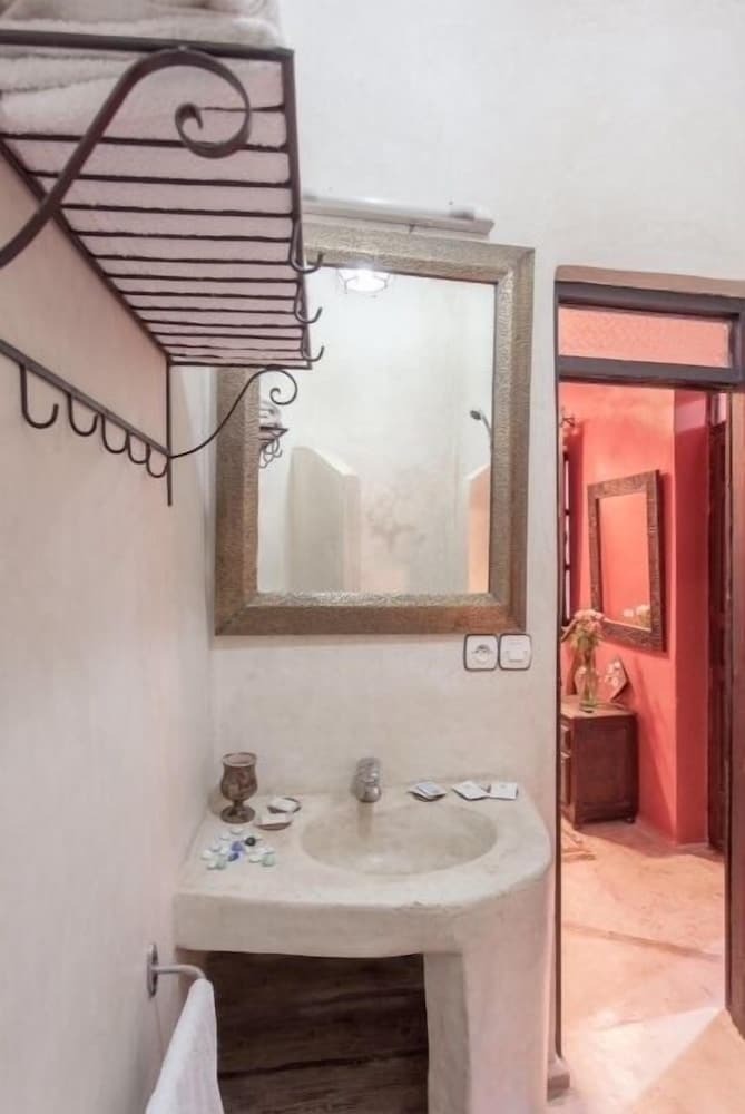 Riad Dar Kamar Zamane - Adults Only