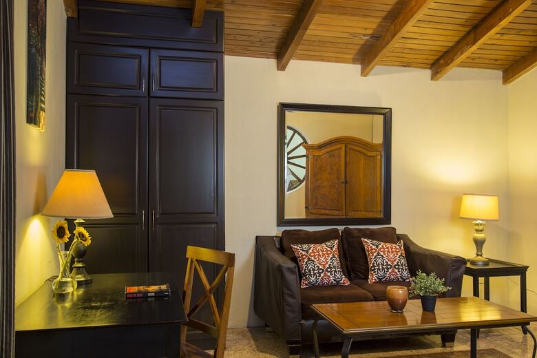 Bed & Breakfast Hotel Casa Nola