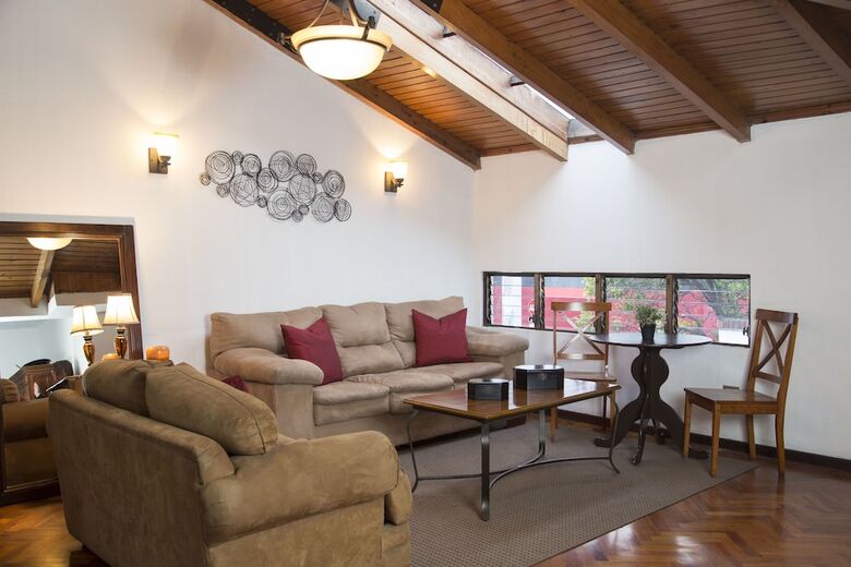 Bed & Breakfast Hotel Casa Nola