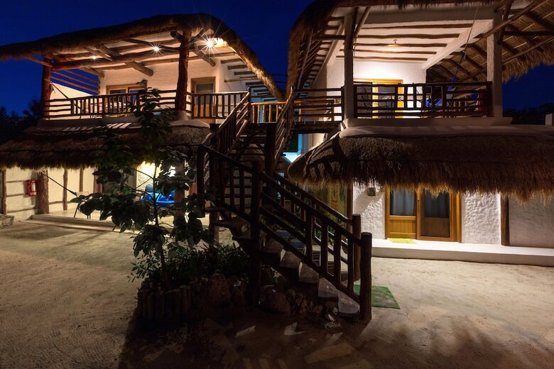 Apartamentos La Casa Del Alux - Adults Only