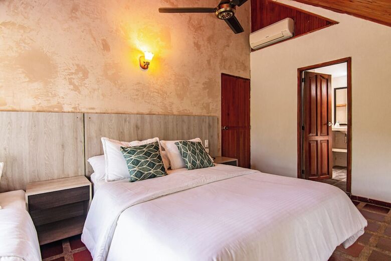 Portales Del Tayrona Garden Hotel