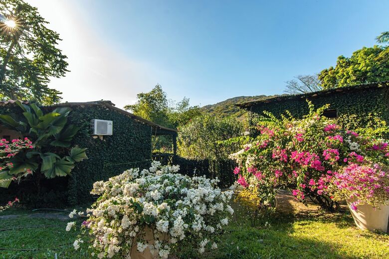 Portales Del Tayrona Garden Hotel