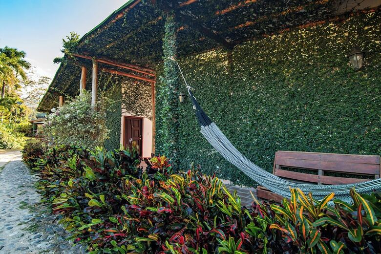 Portales Del Tayrona Garden Hotel