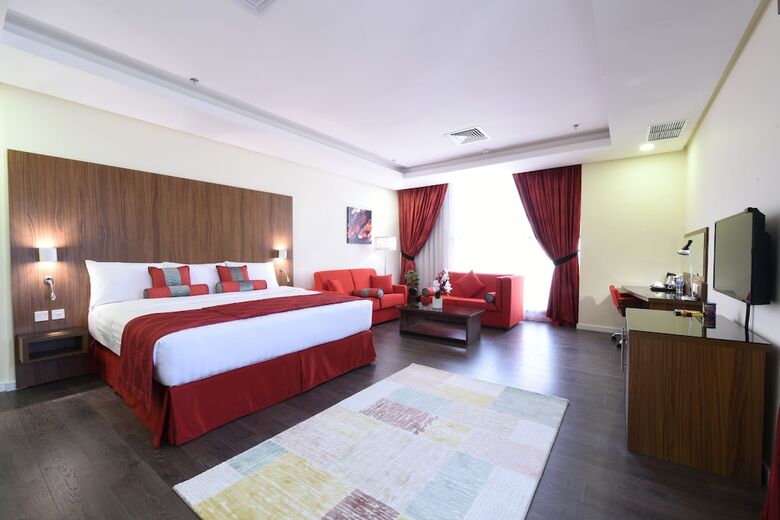 Hotel Ramada Encore By Wyndham Kuwait Downtown