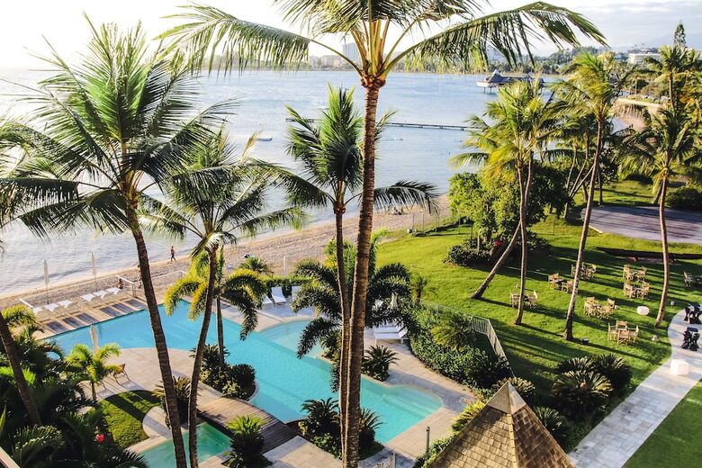 Hotel Chateau Royal Beach Resort And Spa