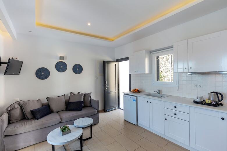 Tropicana Hotel , Suites & Villas Mykonos