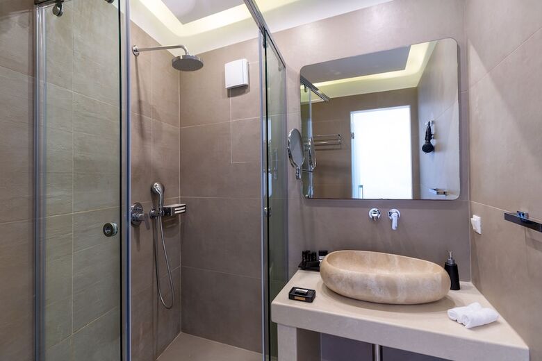 Tropicana Hotel , Suites & Villas Mykonos
