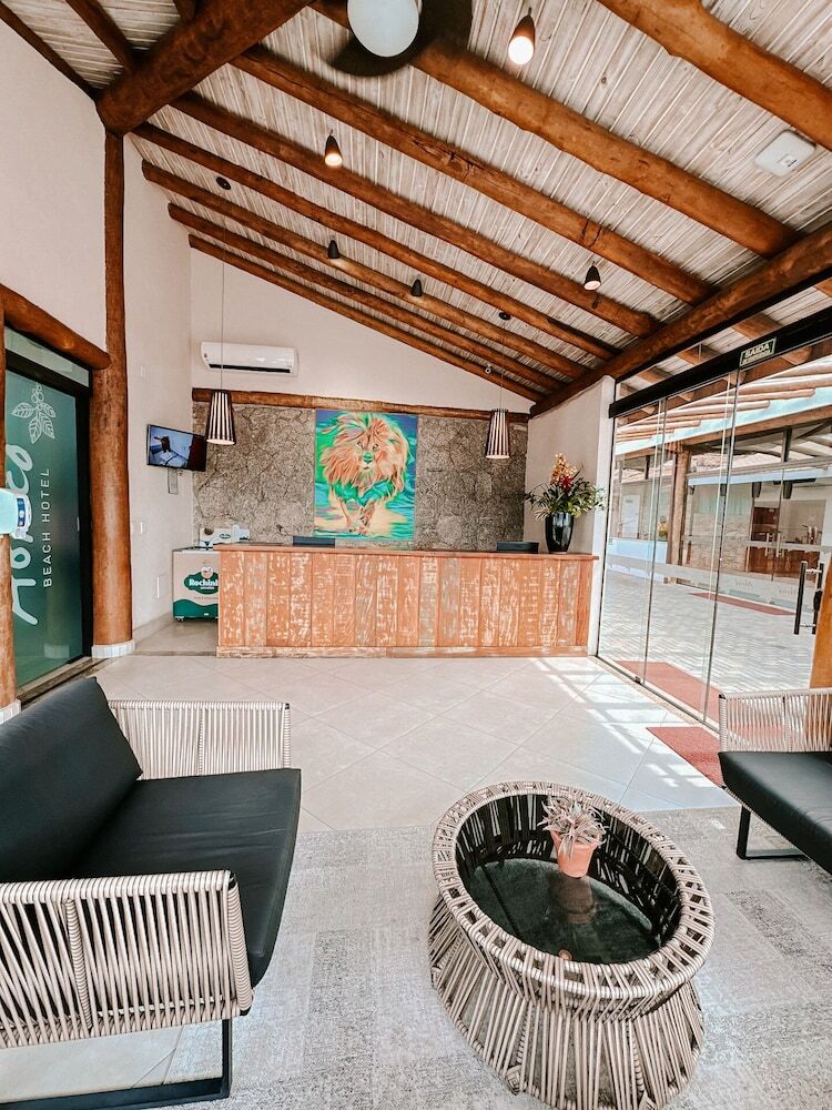 Abric� Beach Hotel