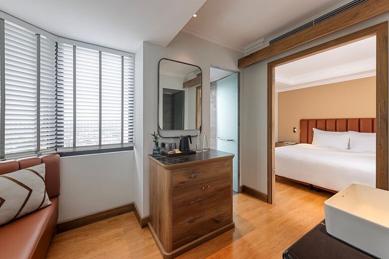 Hotel La Siesta Classic Hang Thung