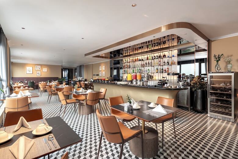 Hotel La Siesta Classic Hang Thung