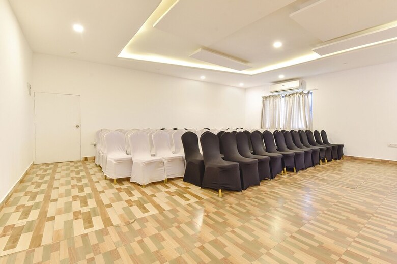 Fabhotel Epic Townlet Resort