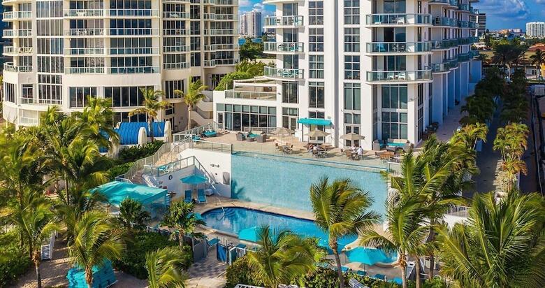 Aparthotel Marenas Beach Resort