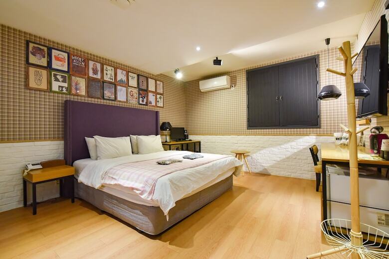 25 Hours Hotel