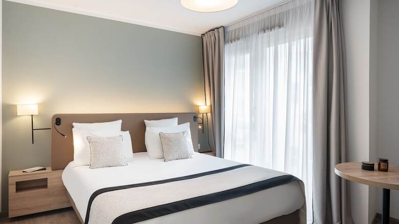 Hotel Residhome Dijon Cit� Des Vignes