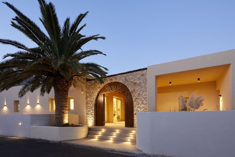 Hotel Apricus Suites
