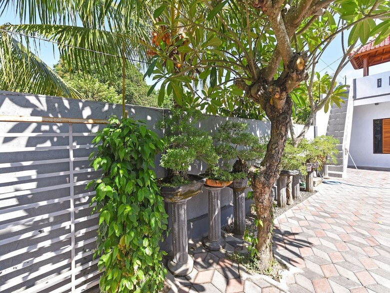 Hotel O Homestay Antara