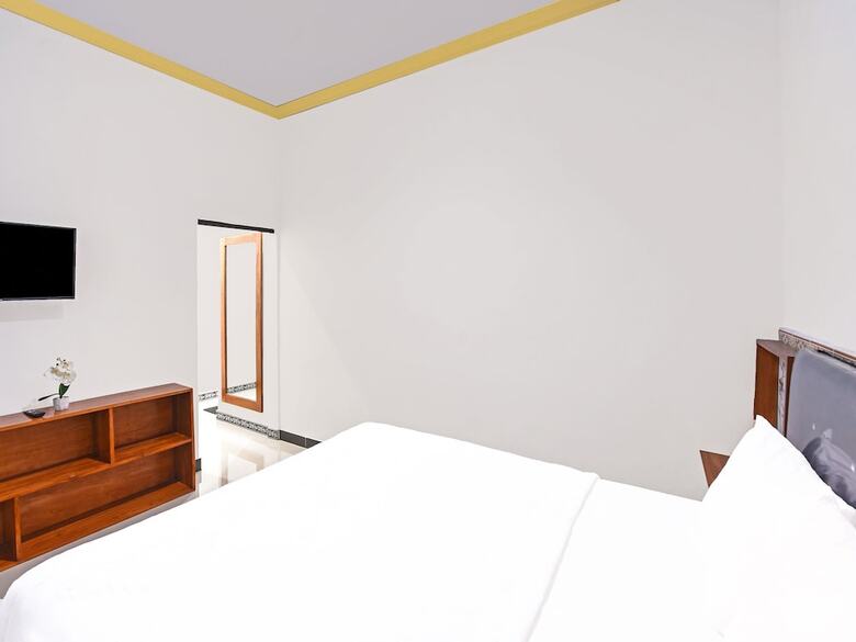 Hotel O Homestay Antara