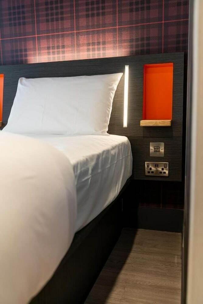 Easyhotel Dublin City Centre