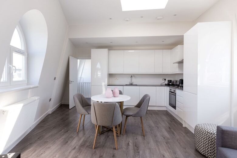 Apartamentos Emperors Gate Residence By All� Housing